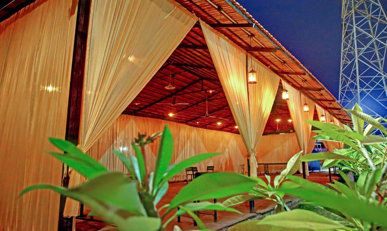 Treebo Trend Hotel Wildernest Zoological Park Nagpur Esterno foto